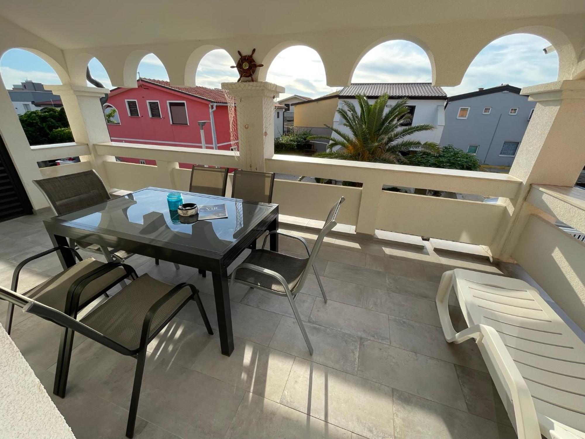 Apartmenthouse Ines Vir Bagian luar foto
