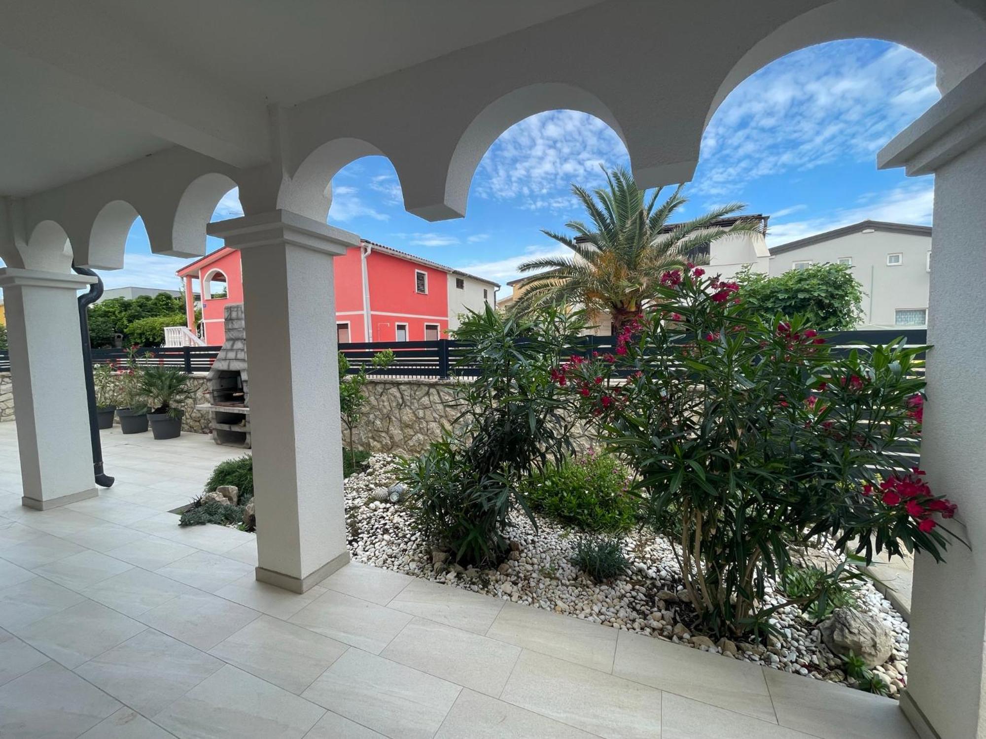 Apartmenthouse Ines Vir Bagian luar foto